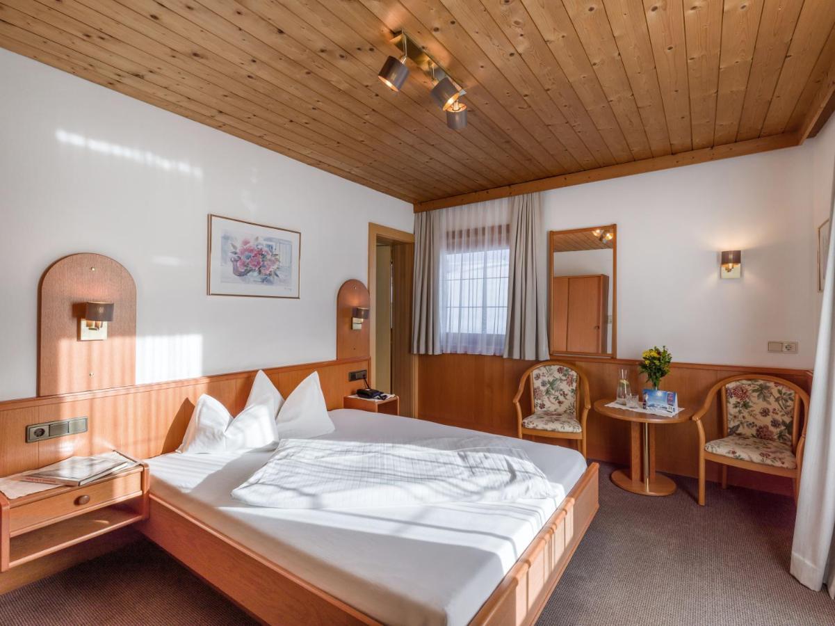 Hotel Koessler Tux Εξωτερικό φωτογραφία